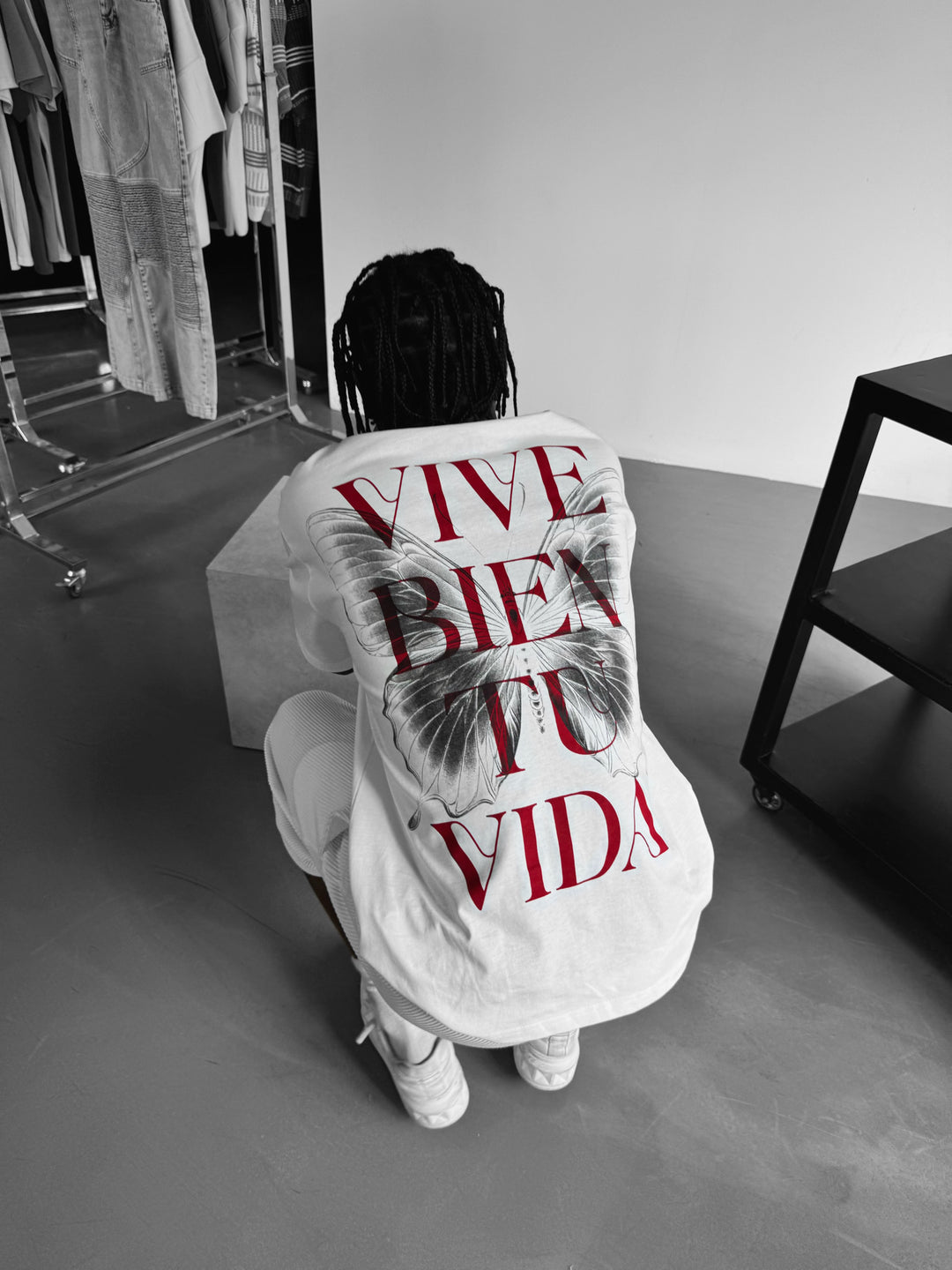 Oversize "Vive Bien Tu Vida" T-Shirt - Ecru