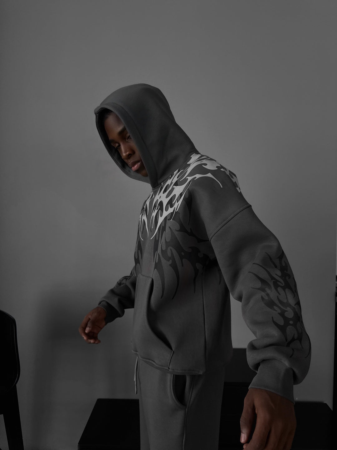 Oversize Tribal Hoodie - Anthracite