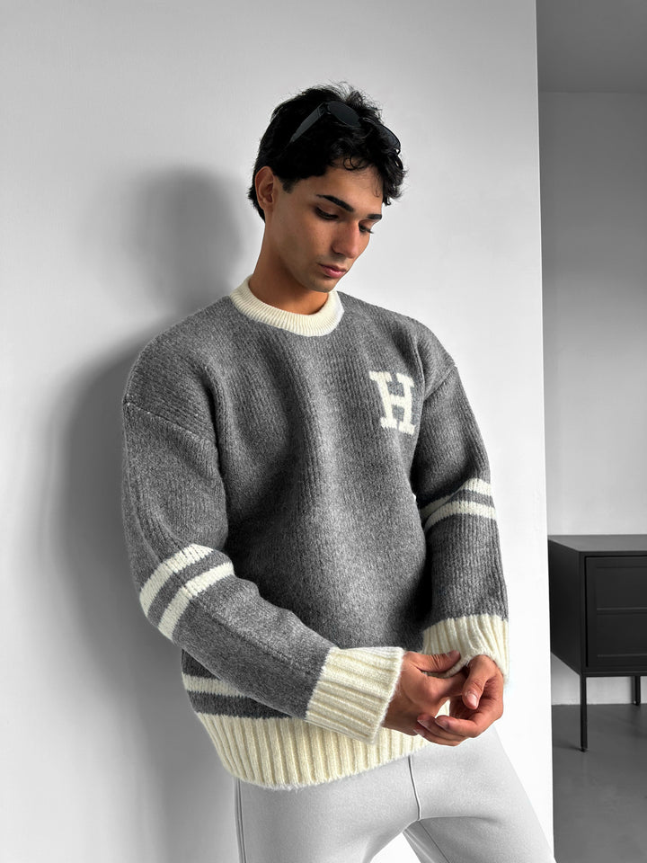 Oversize Knit Letter Sweater - Ecru