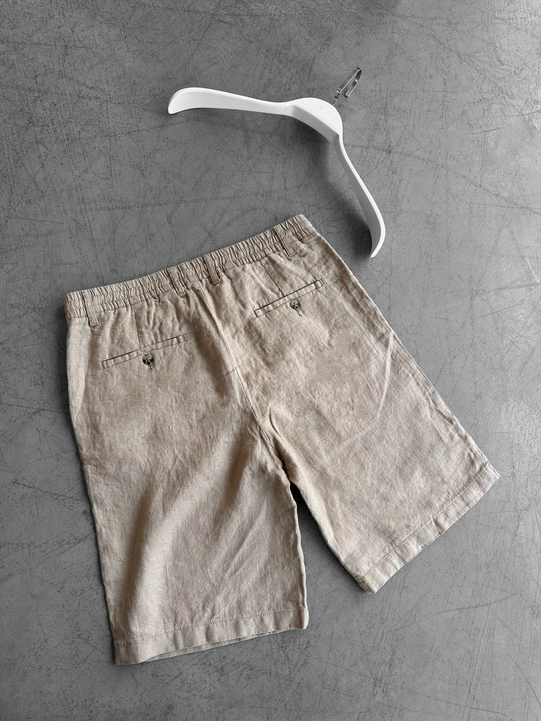 Loose Fit Linen Shorts - Beige