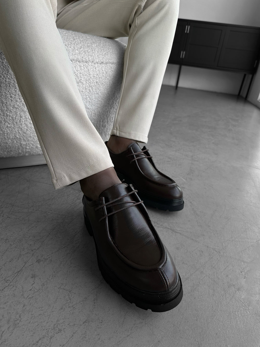 Leather Lace-Up Shoes - Brown
