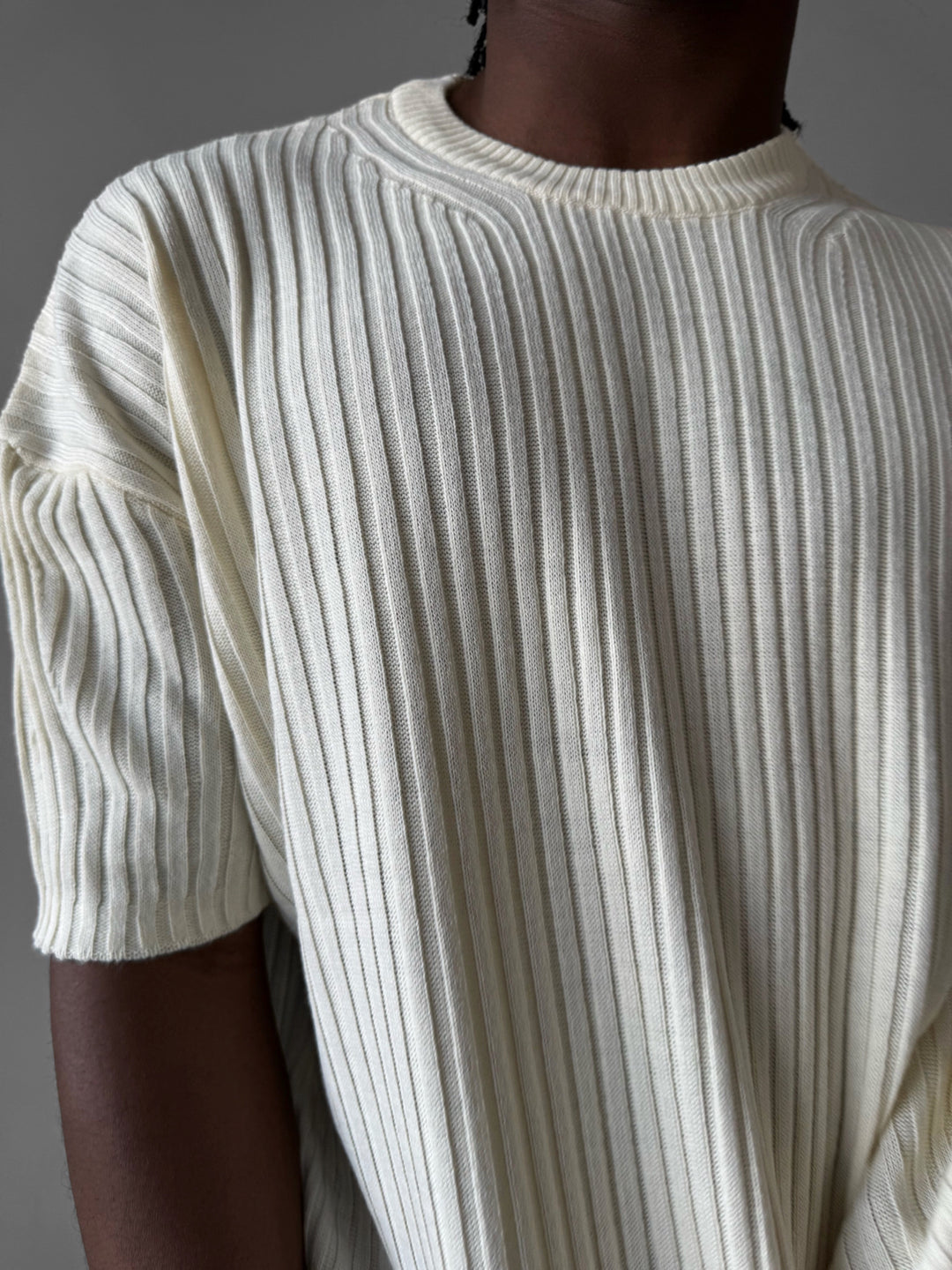 Loose Fit Ribbed Knit T-Shirt - Cremé