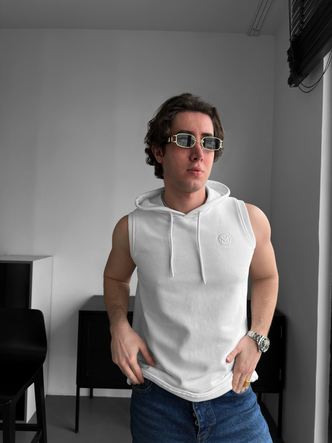 Loose Fit Sleeveless Hoodie - White