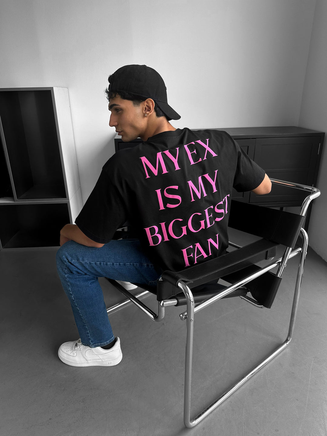 Oversize "EX" T-Shirt - Black and Lila