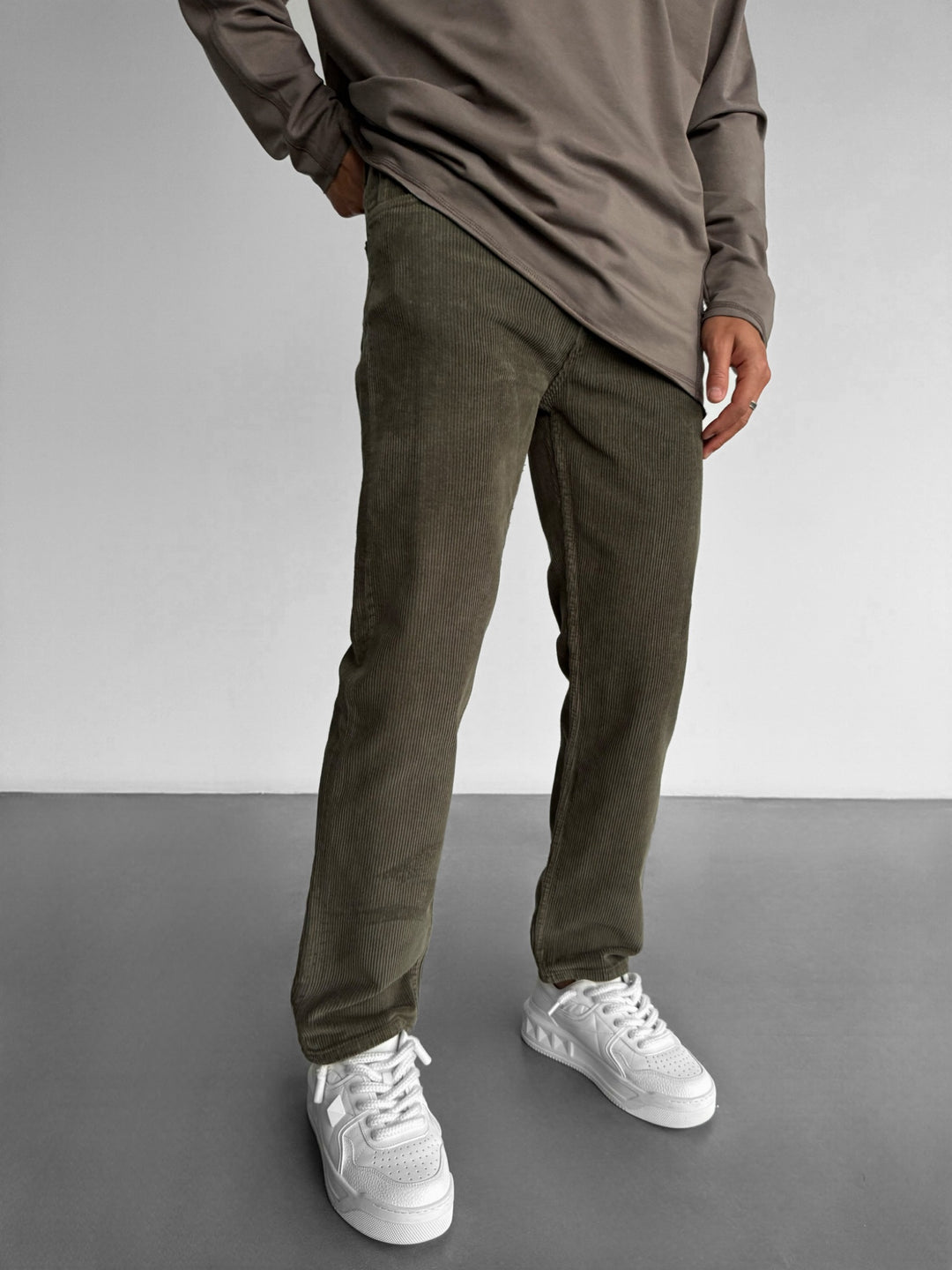 Loose Fit Velvet Cord Trousers - Khaki