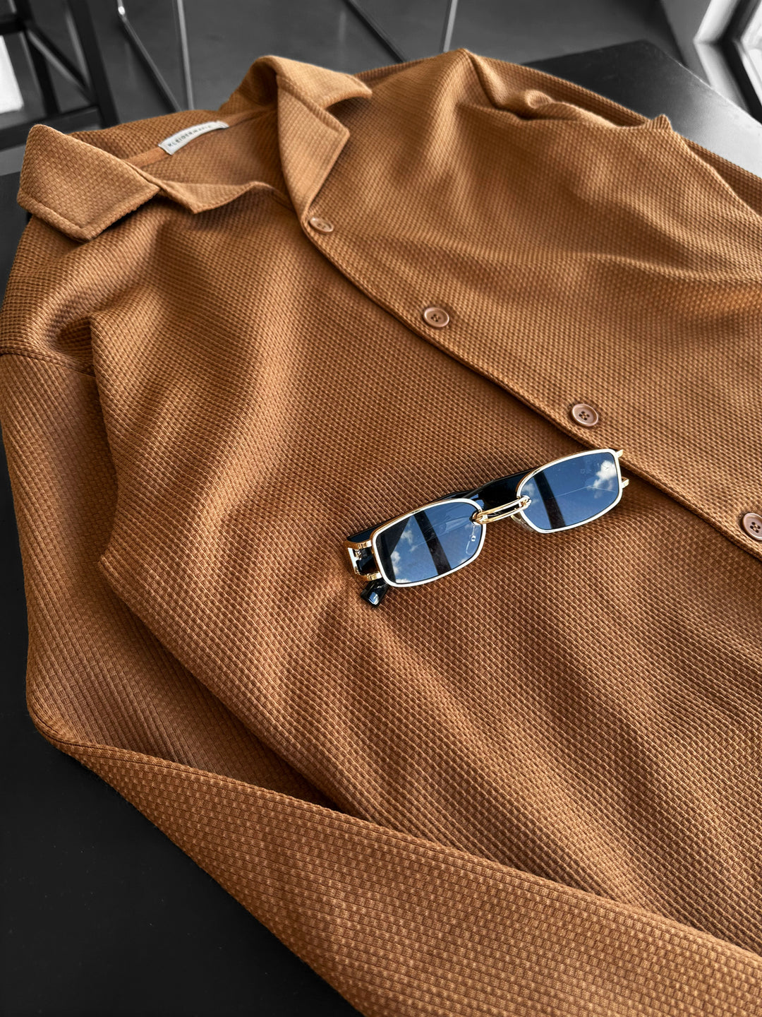 Comfort Suit Shirt - Camel