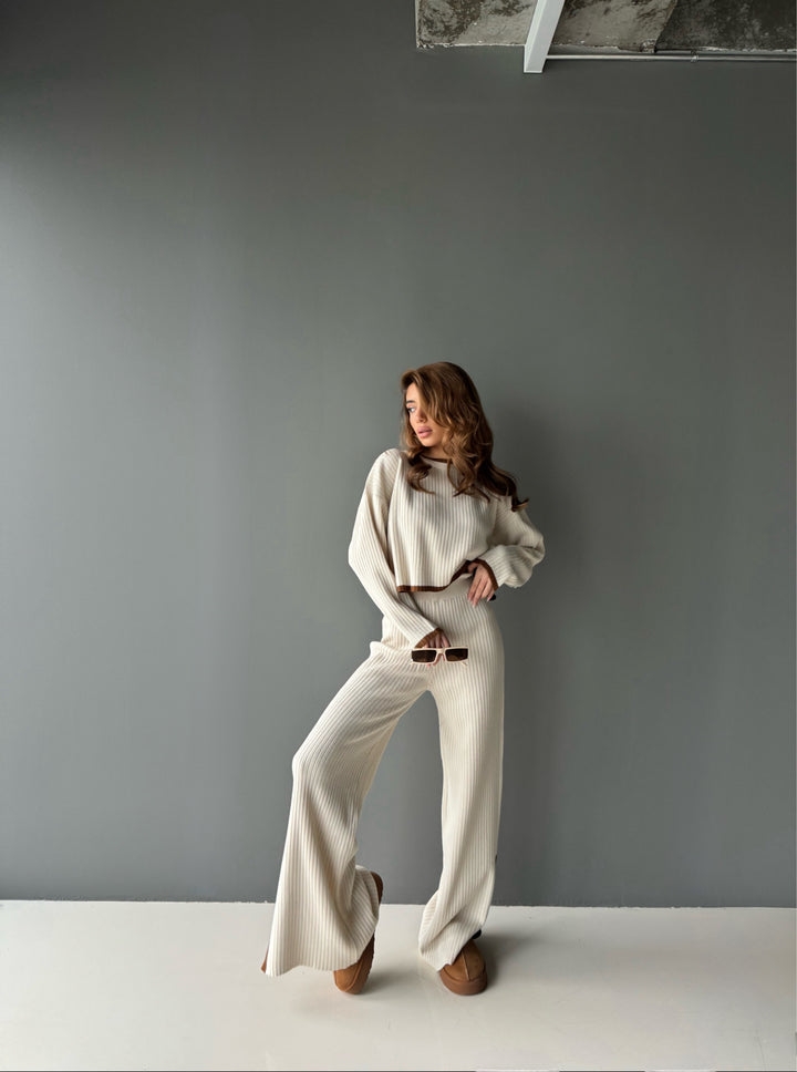 Wide Leg Details Knit Trousers - Creme and Brown