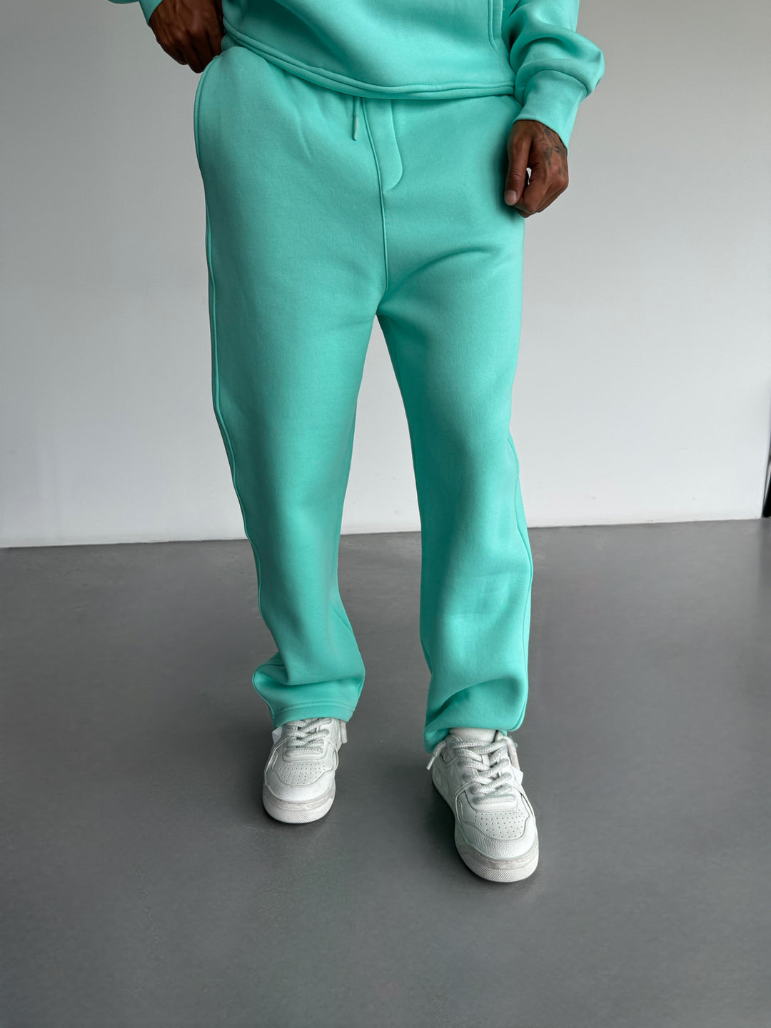 Basic Trousers - Beveled Glass