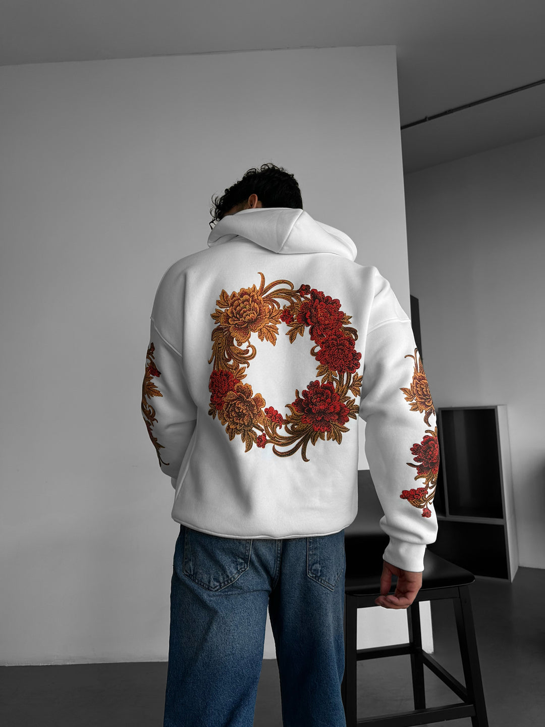 Oversize Chrysanthemum Hoodie - White