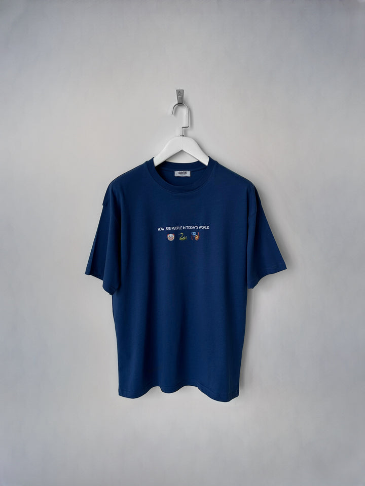 Oversize "Today's World" T-Shirt - Navy Peony