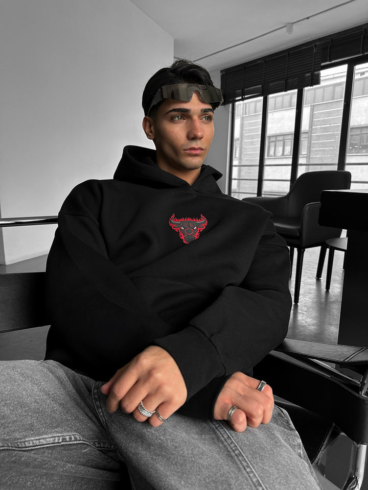 Oversize Bull Fearless Hoodie - Black and Red