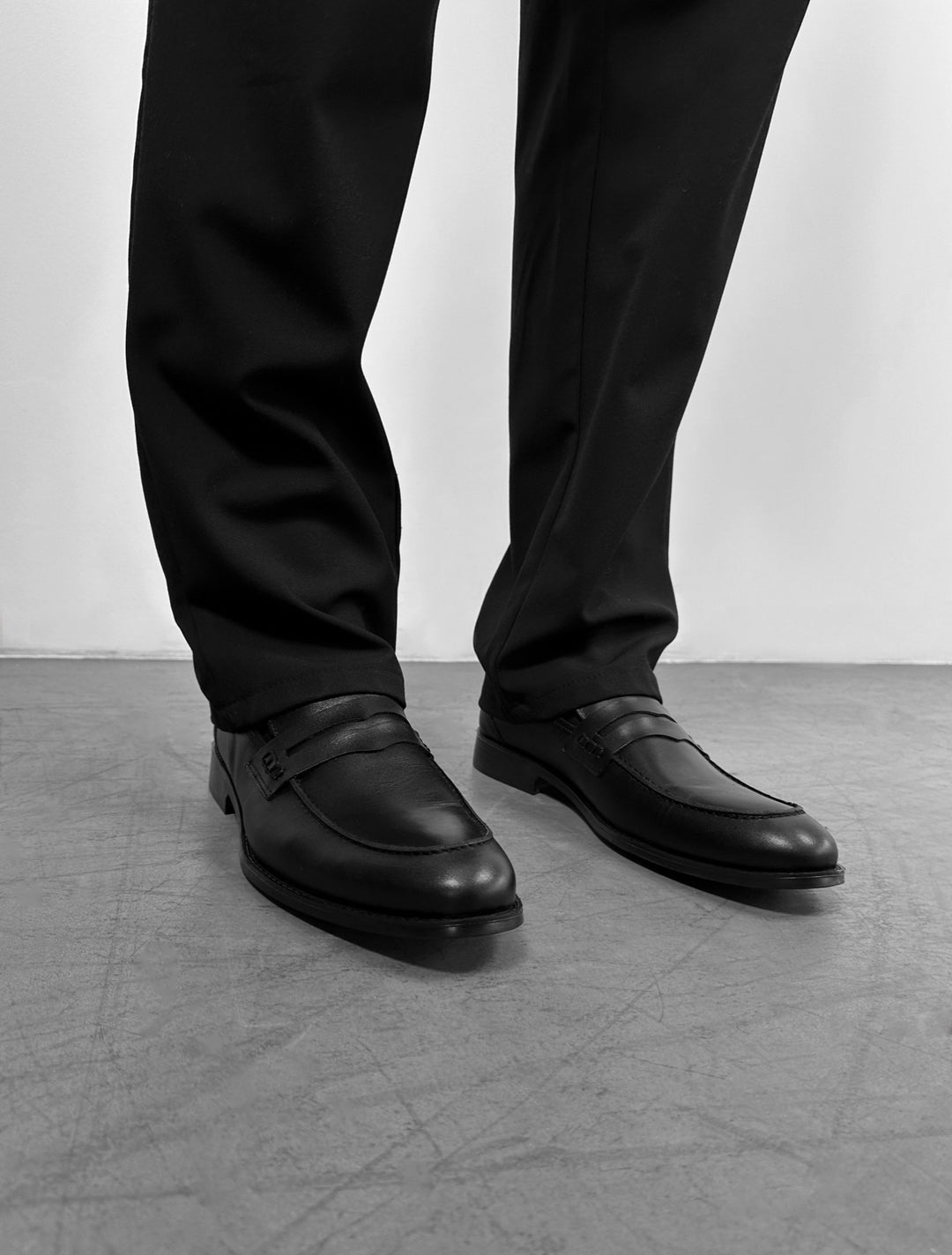Classic Leather Shoes - Black