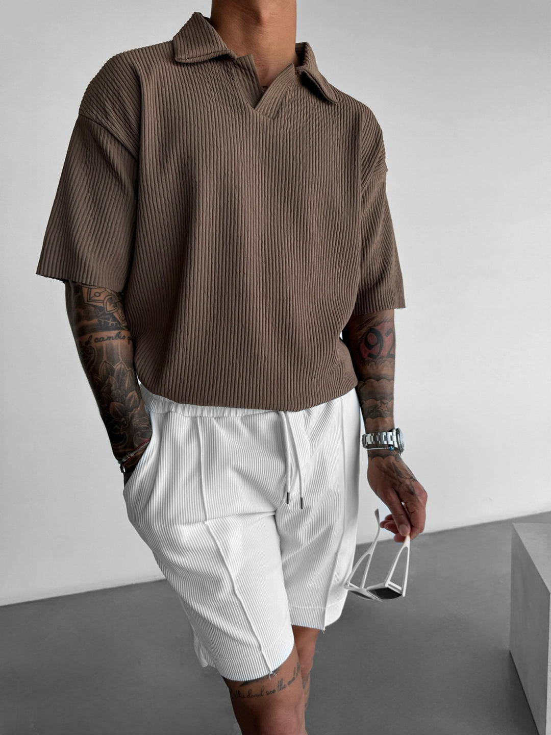 Oversize Ribbed Polo T-Shirt - Brown