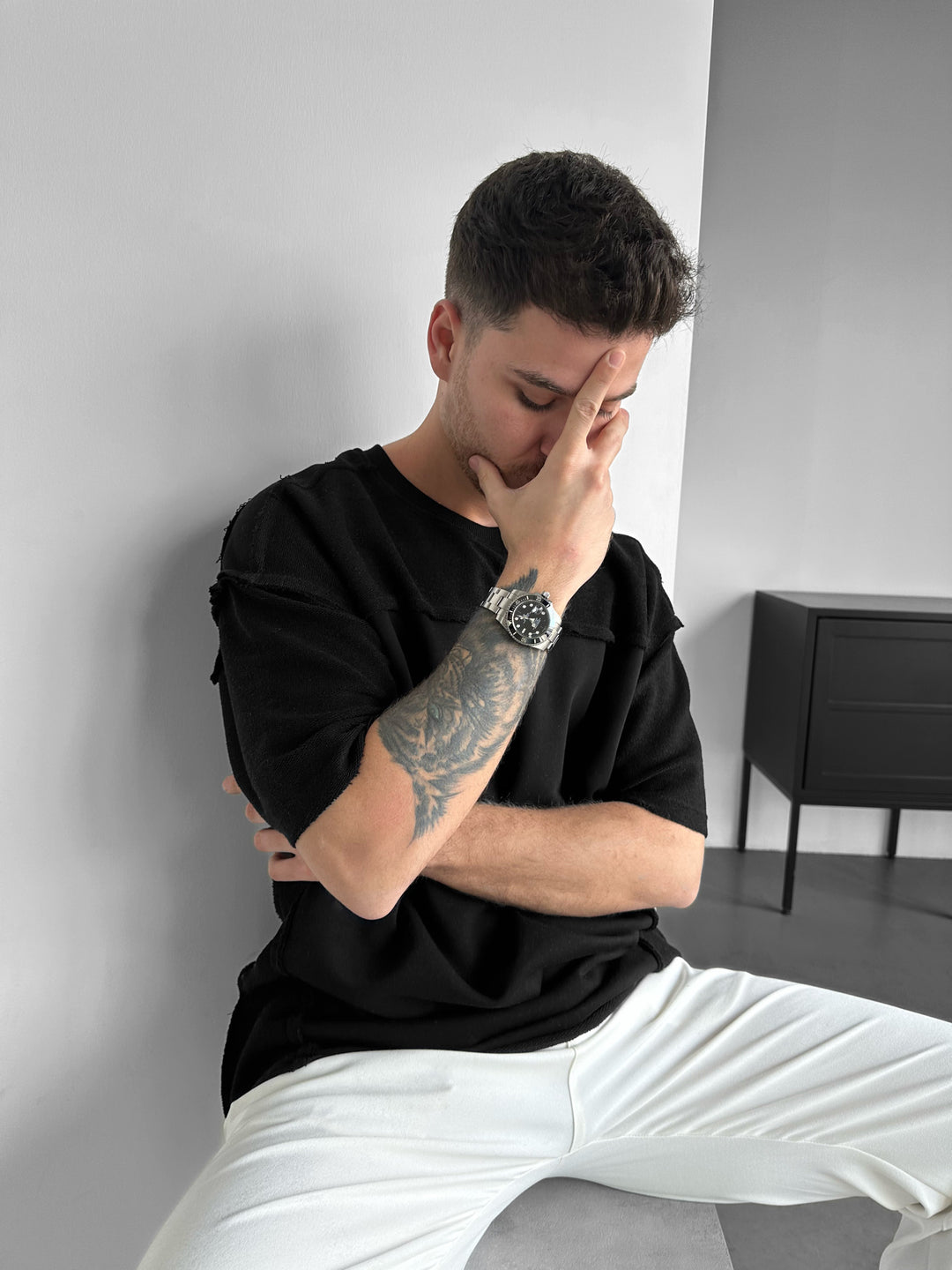 Oversize Seam Detail T-shirt - Black