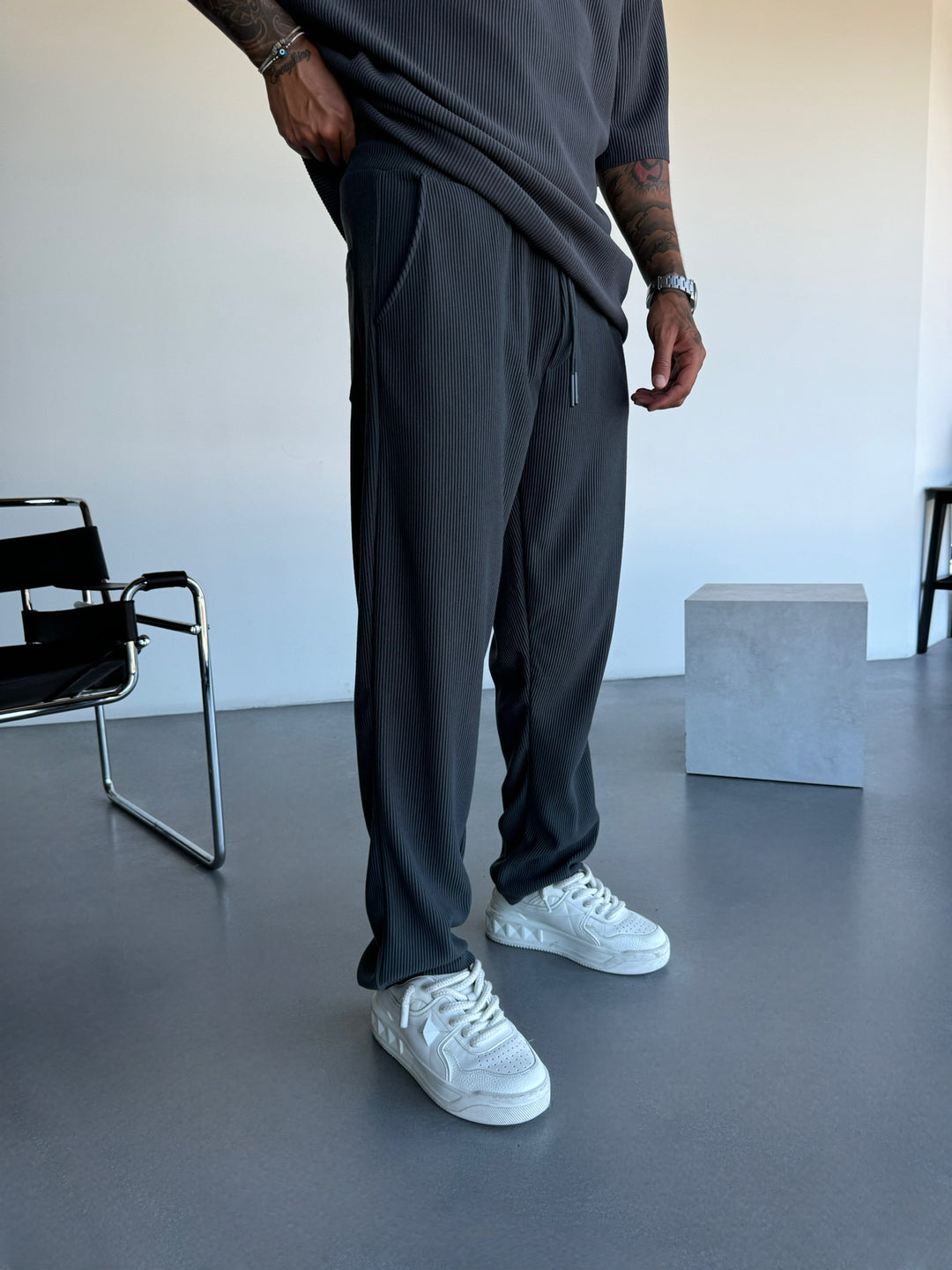 Loose Fit Cord Pant - Anthracite