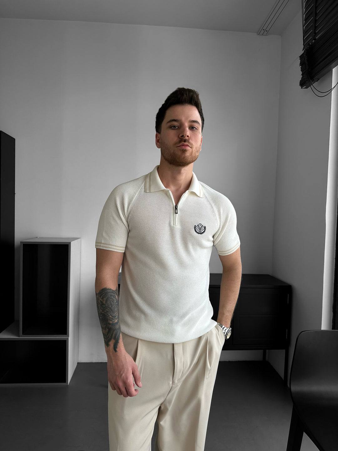 Slim Fit Half-Zip Embroidered Polo T-shirt - Ecru