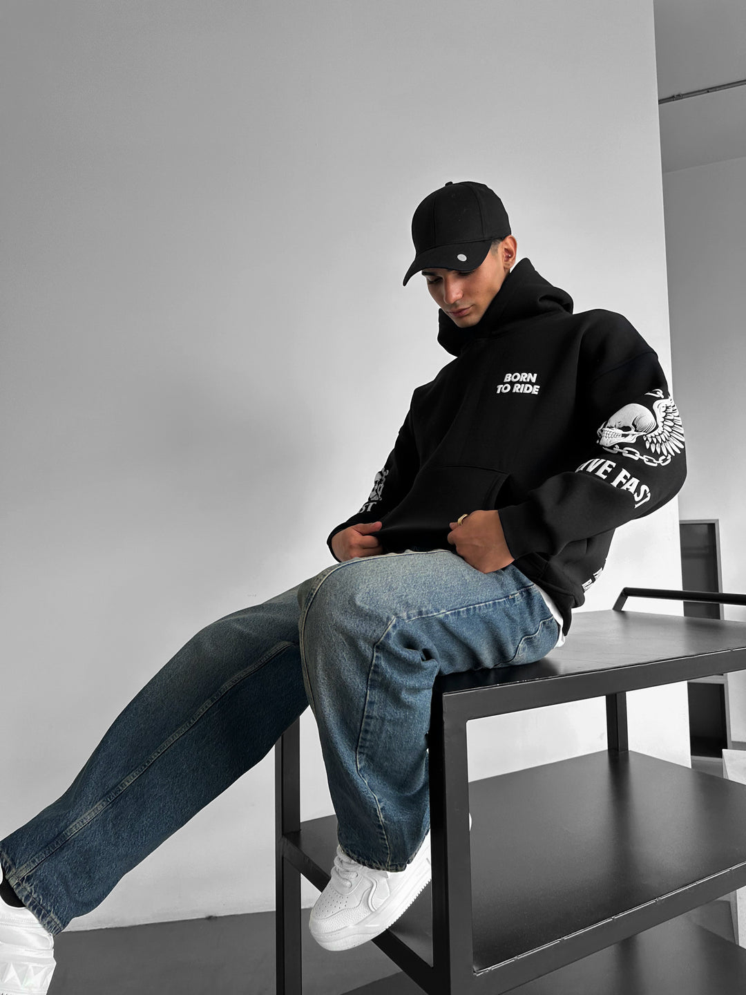 Oversize Ride to Survive Hoodie - Black