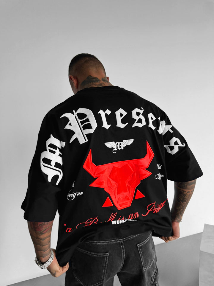 Oversize Bull Worldwide T-shirt - Black and Red