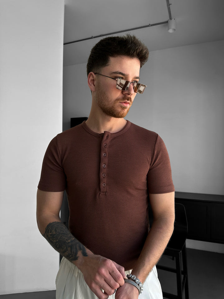 Slim Fit Button T-shirt - Brown