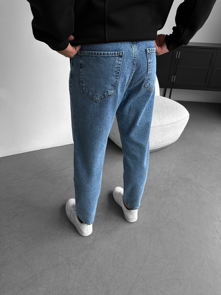 Boyfriend Washed Torn Jeans - Light Blue