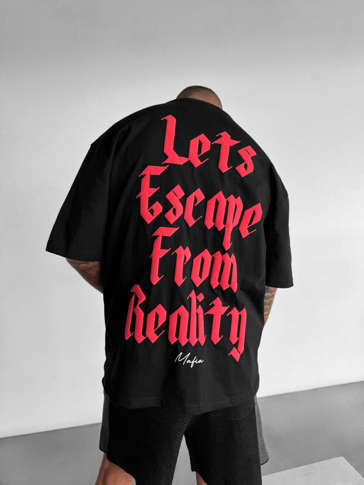 Oversize Let's Escape T-shirt - Black and Red