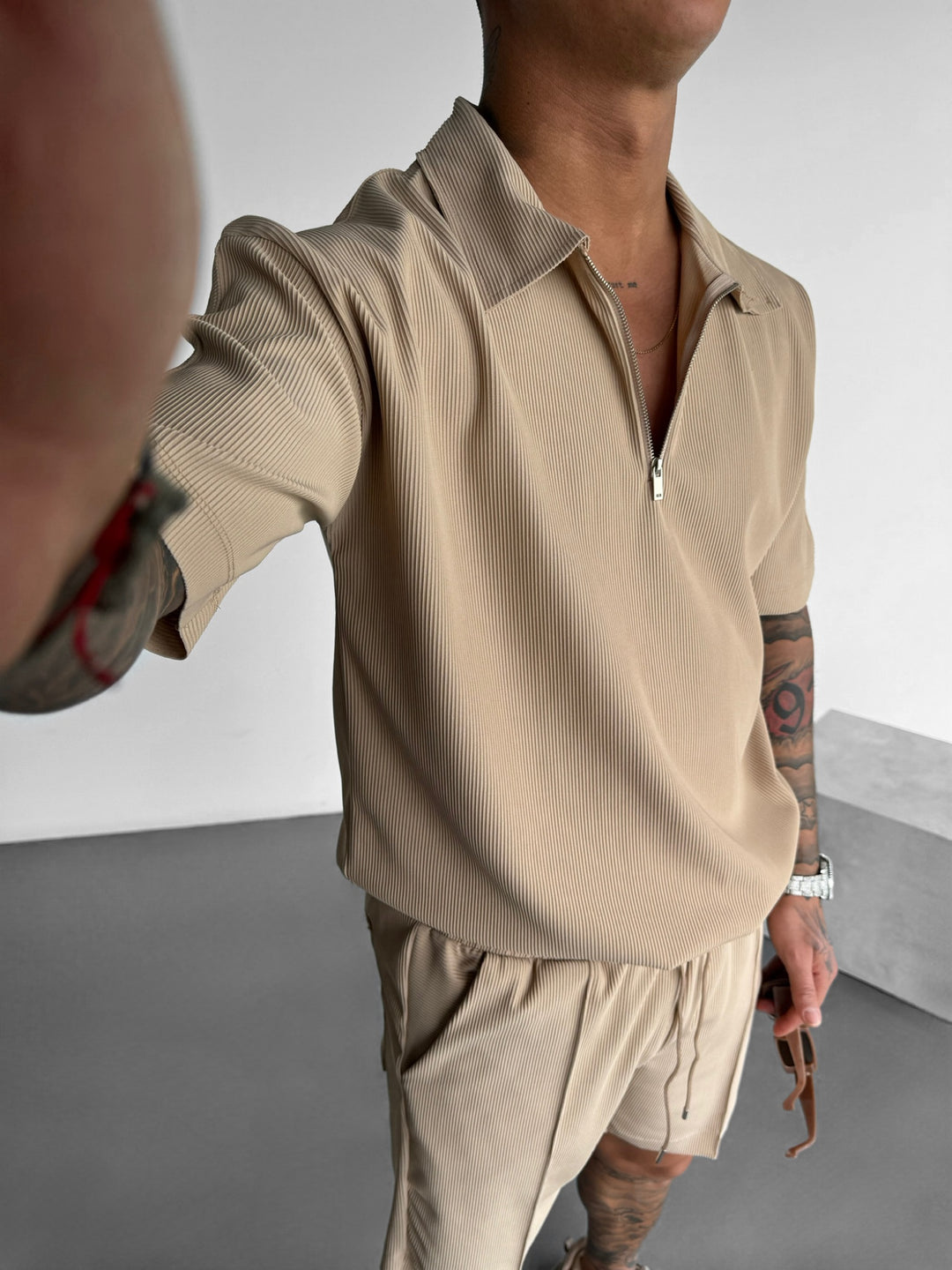 Oversize Textured Zipper Polo T-Shirt - Beige