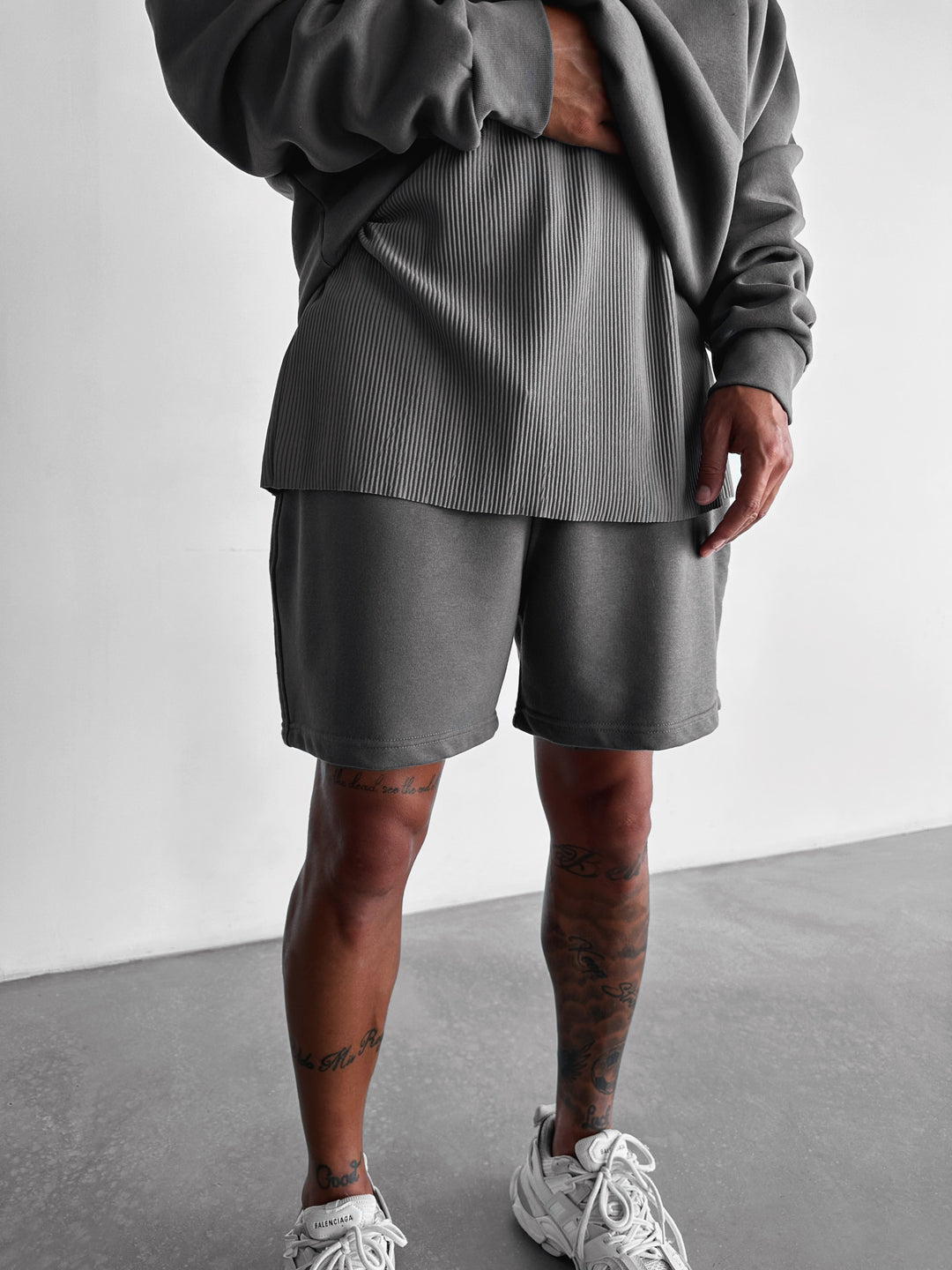 Shorts - Anthracite