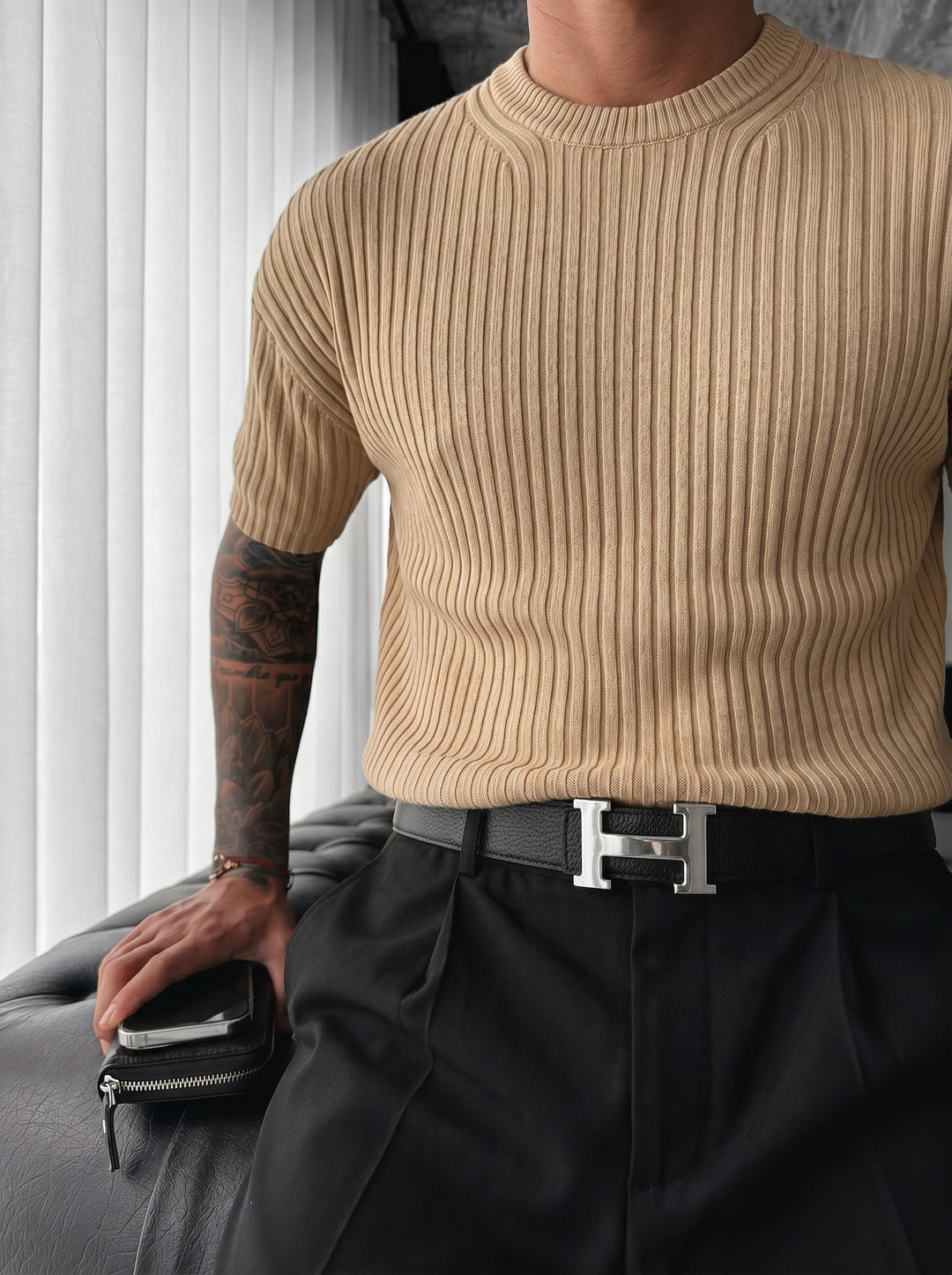 Loose Fit Ribbed Knit T-Shirt - Brown