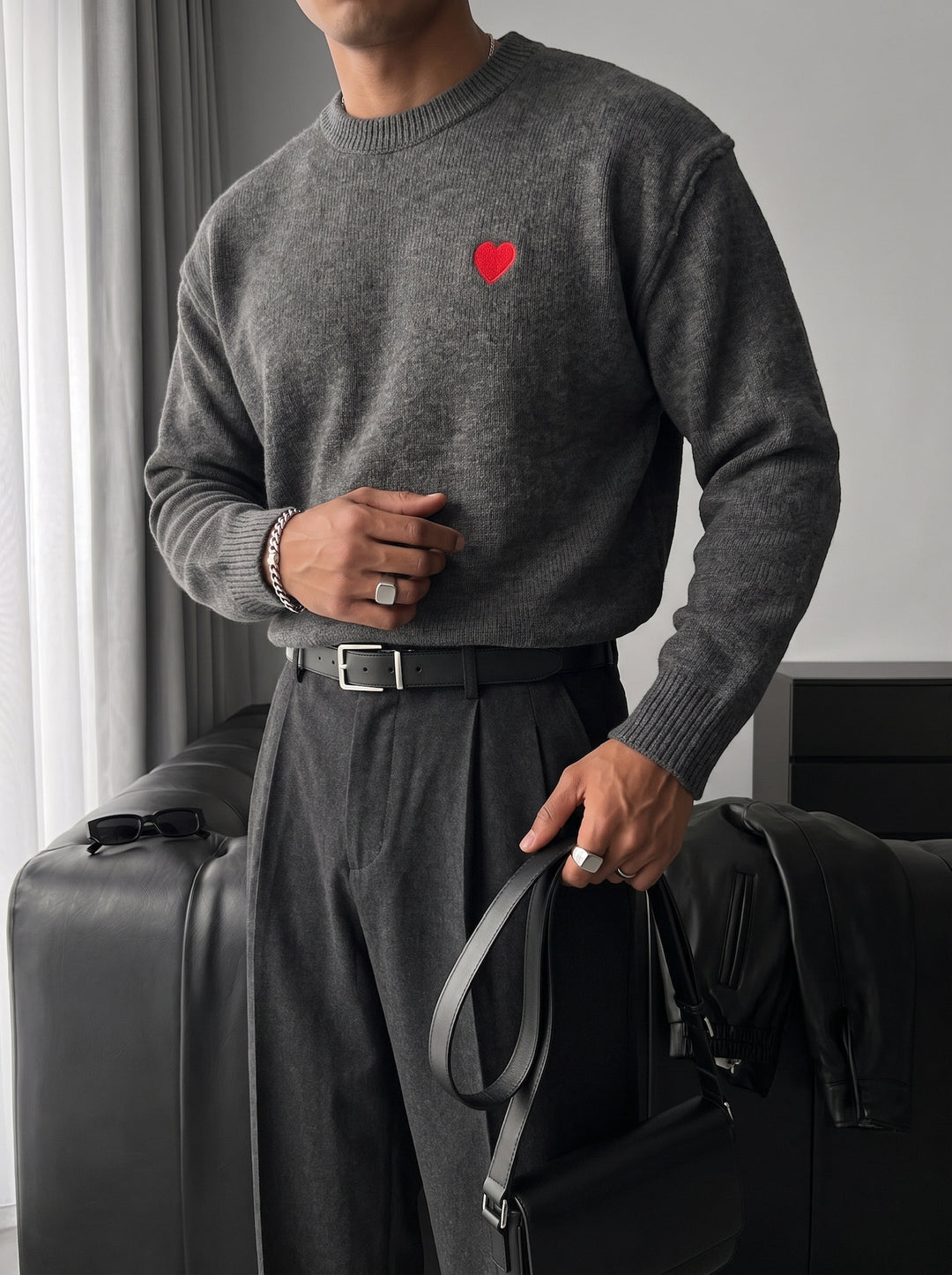 Loose Fit Heart Detail Sweater - Anthracite
