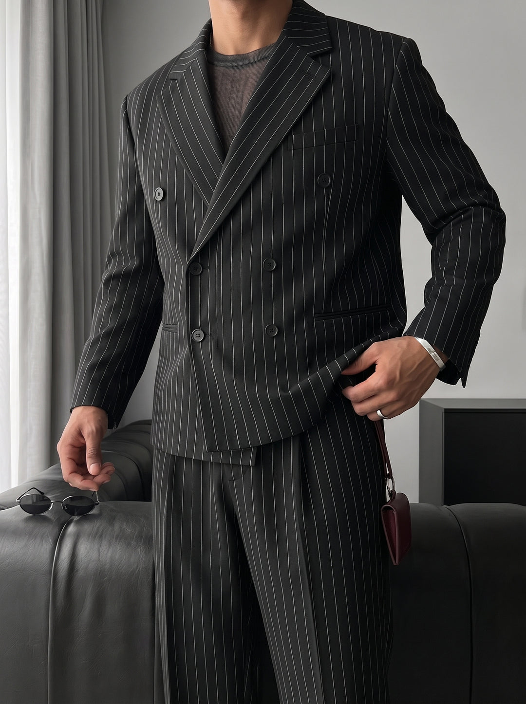 Oversize Pinstripe Double-Breasted Suit - Black