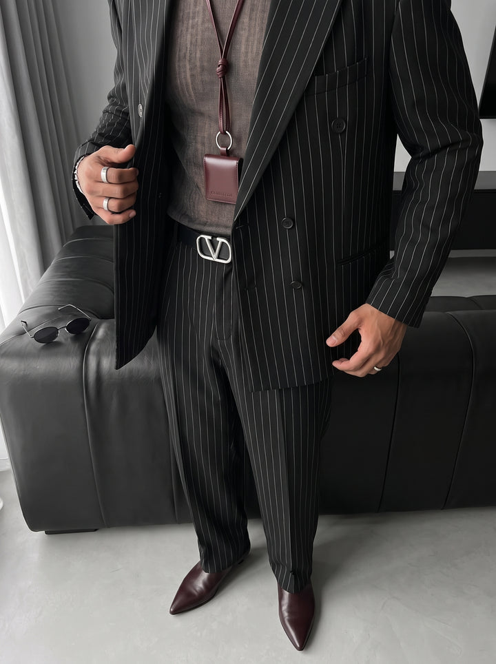 Oversize Pinstripe Double-Breasted Suit - Black