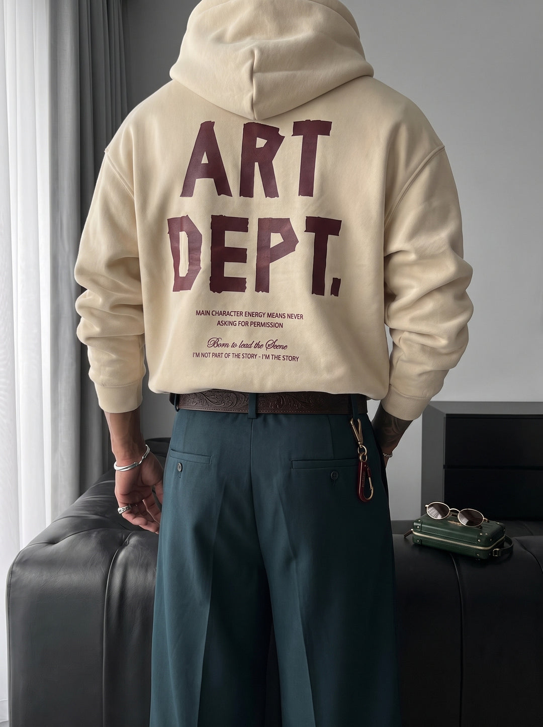 Oversize Art Dept. Hoodie - Beige