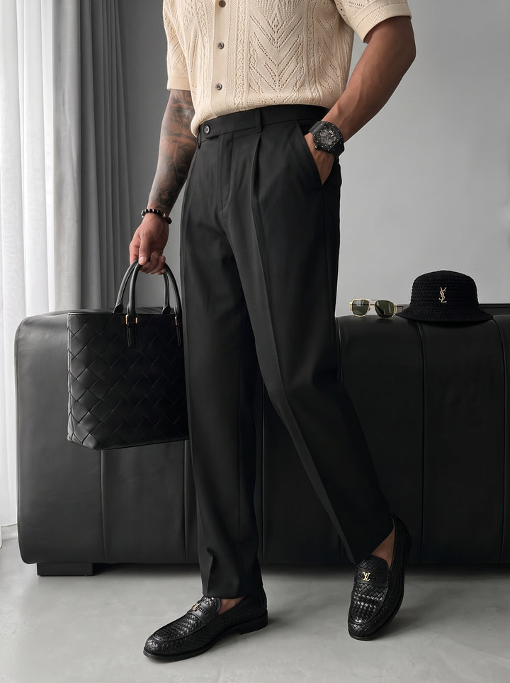 Relaxed Fit Trousers - Black