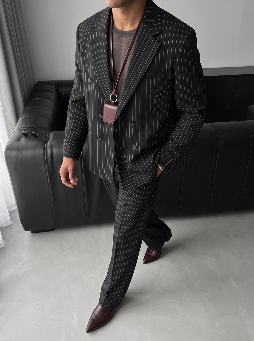 Oversize Pinstripe Double-Breasted Suit - Black
